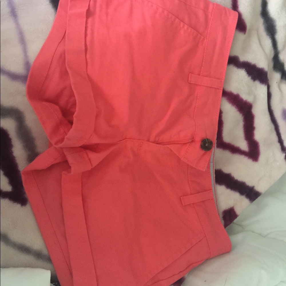 Size 0 khaki type shorts